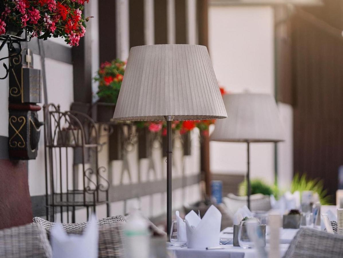 Hotel Restaurant Der Engel, ซัสบาควัลเดิน ภายนอก รูปภาพ